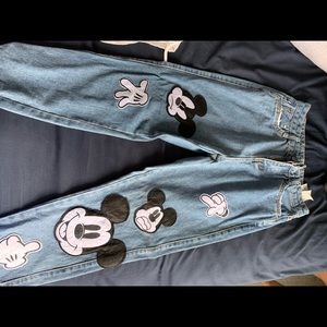 Mickey Mouse patch mom jeans